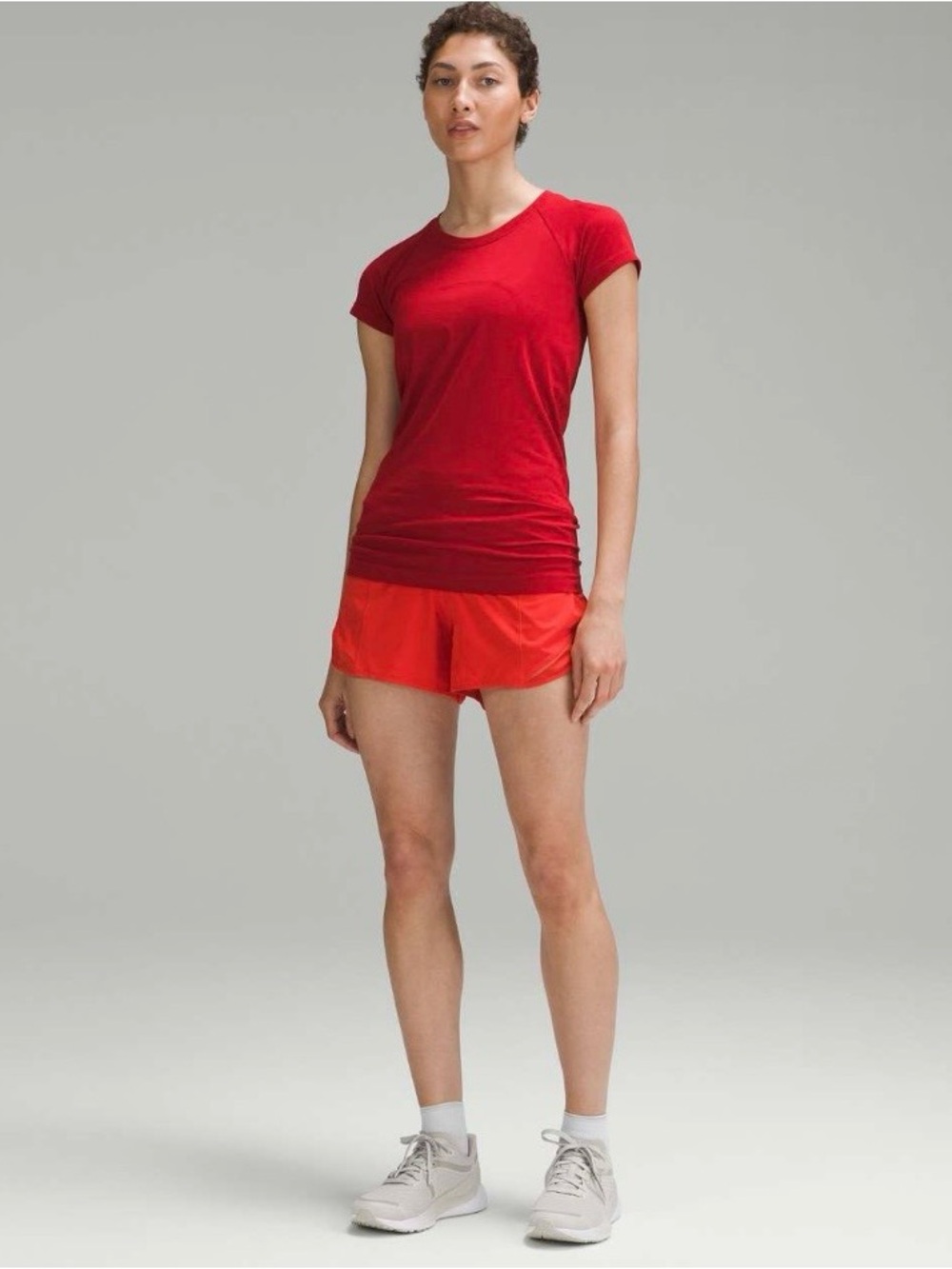 Lululemon Hotty Hot High-Rise Lined Short 4"
Hot Heat
